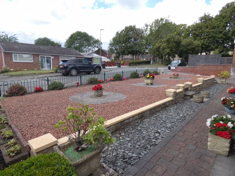 Front Garden- click for photo gallery